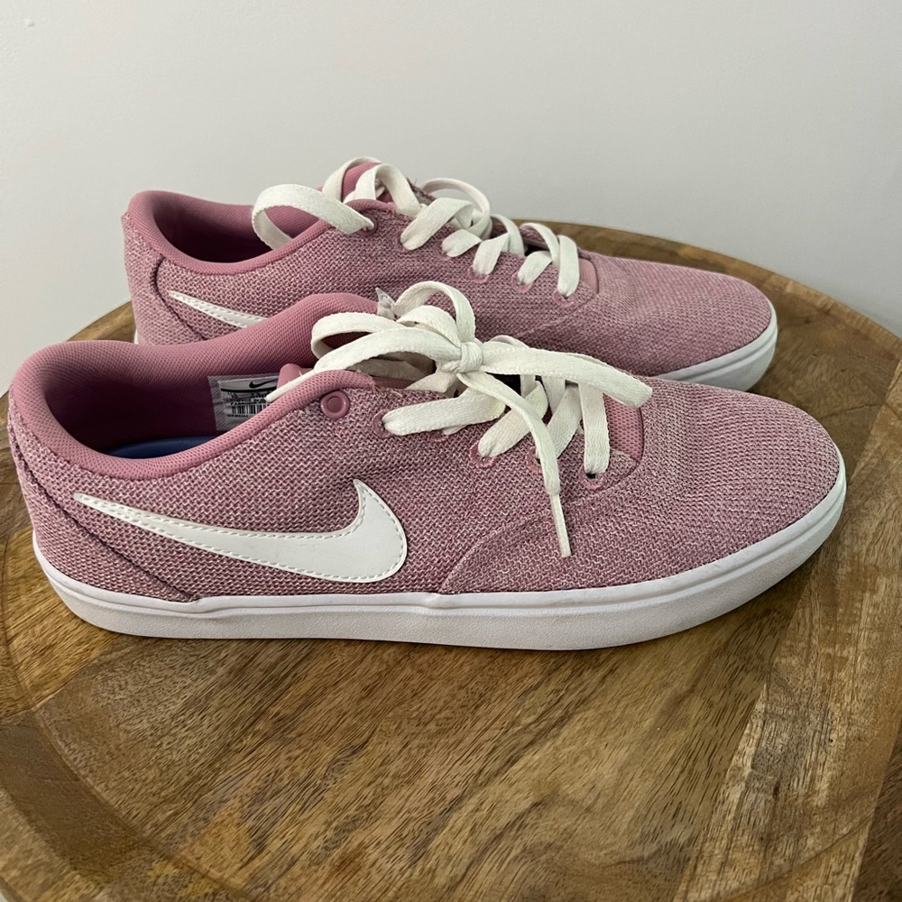 Nike SB chron 2 size 10 brand new